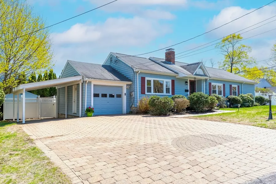 12 Longmeadow Rd, Arlington, MA 02474