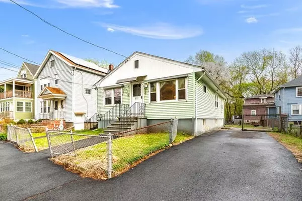 Medford, MA 02155,211 Arlington St