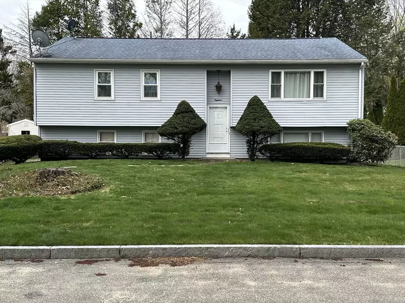 18 Crystal Brook Drive, Springfield, MA 01118