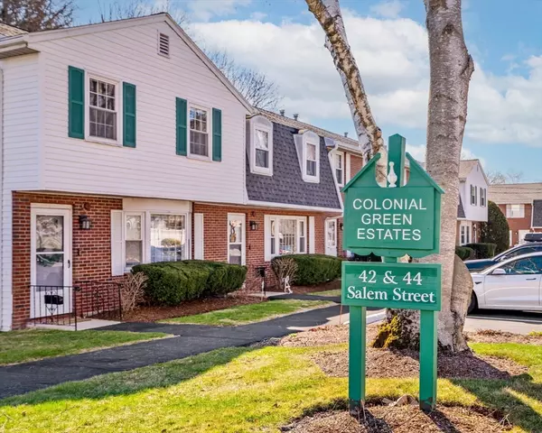 44 Salem St #C, Wakefield, MA 01880