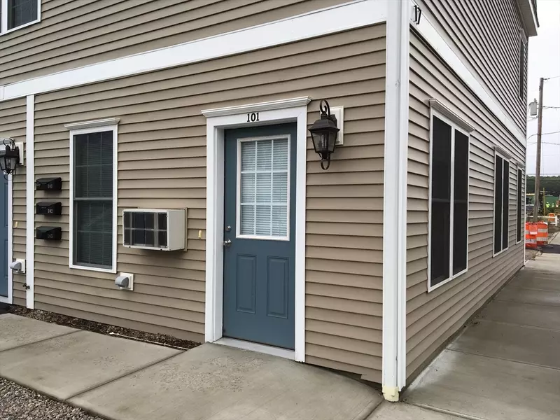 17 Pratt Street #101, Mansfield, MA 02048