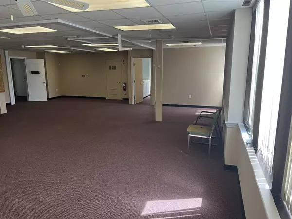 Dracut, MA 01826,505 Nashua Road #3-4