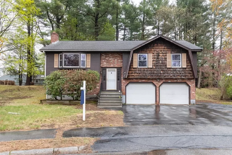 49 Benton Circle, Reading, MA 01867