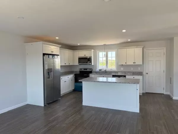 Fall River, MA 02721,1 Lawrence St