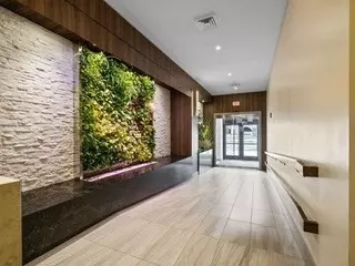Boston, MA 02114,121-127 Portland St #304