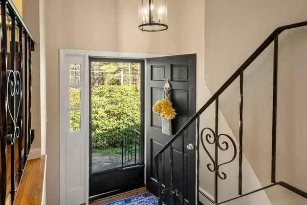 Medfield, MA 02052,109 Granite Street