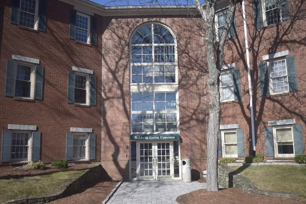 Woburn, MA 01801,3 Baldwin Green Common #103