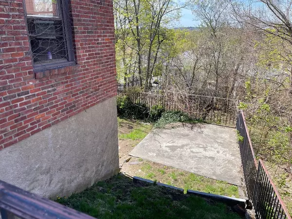 Watertown, MA 02472,232 Palfrey St