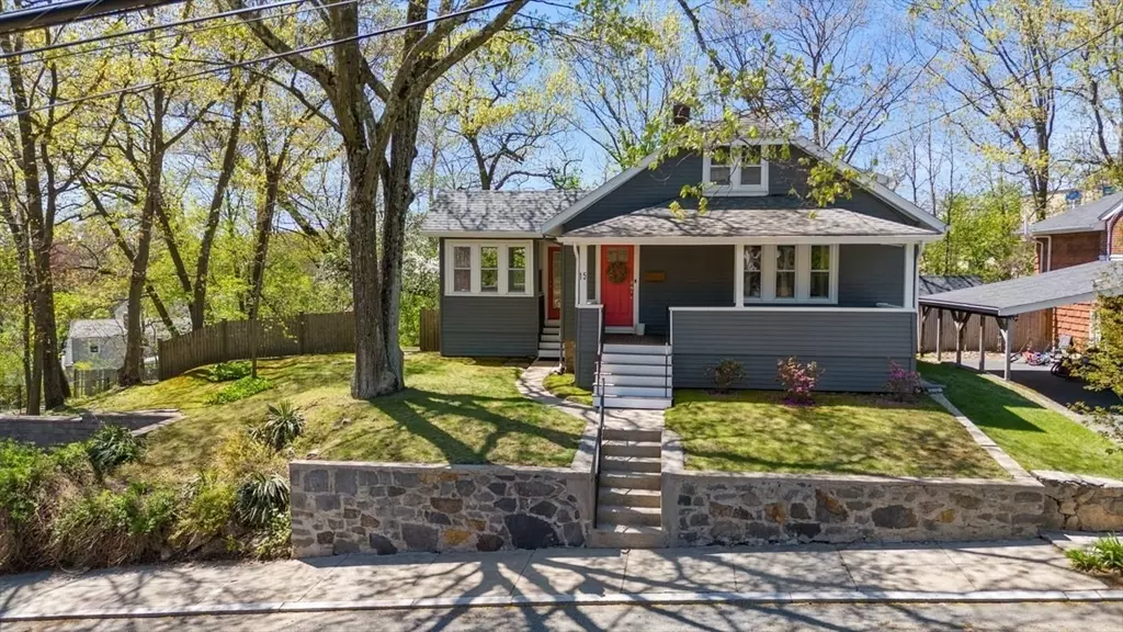 15 Woodley Ave, Boston, MA 02132