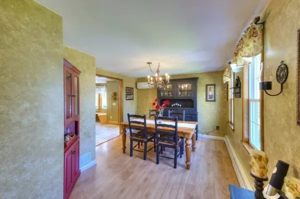 Sutton, MA 01590,12 Viola Terrace