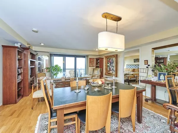 Winthrop, MA 02152,3 Seal Harbor Road #744