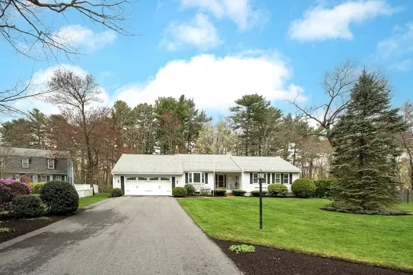 Rockland, MA 02370,27 Heritage Dr