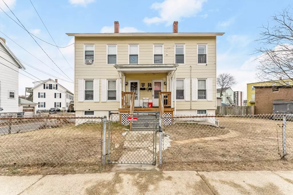 Southbridge, MA 01550,64-66 Worcester St