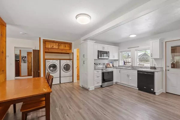 Lunenburg, MA 01462,439 Townsend Harbor Rd