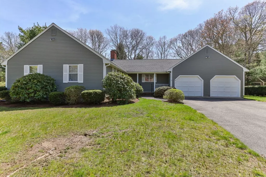 Falmouth, MA 02536,12 Pine Cone Ln