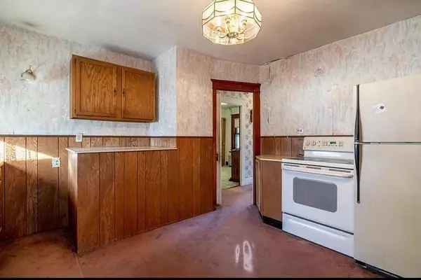 Oxford, MA 01537,2 Leicester St