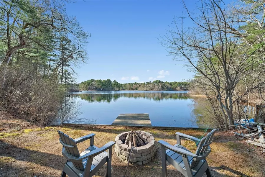 170 Lake Shore Drive, Duxbury, MA 02332