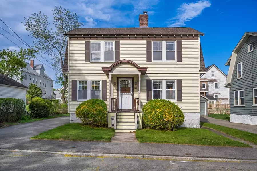 88 Merrill Ave, Lowell, MA 01850