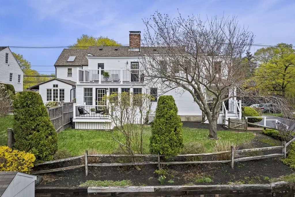 Newbury, MA 01951,8 High Rd #2