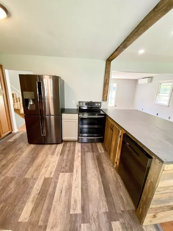 Orange, MA 01364,32 Gay St