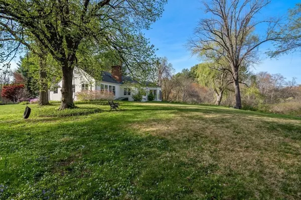 Weston, MA 02493,12 Granison Rd