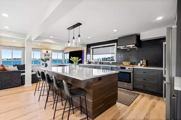 Nahant, MA 01908,92 Wilson Road