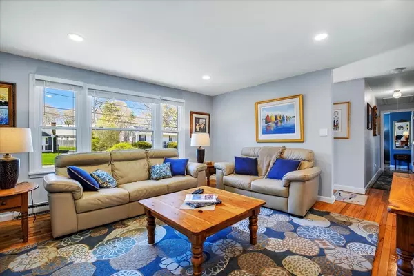 Barnstable, MA 02601,49 Snow Creek Dr