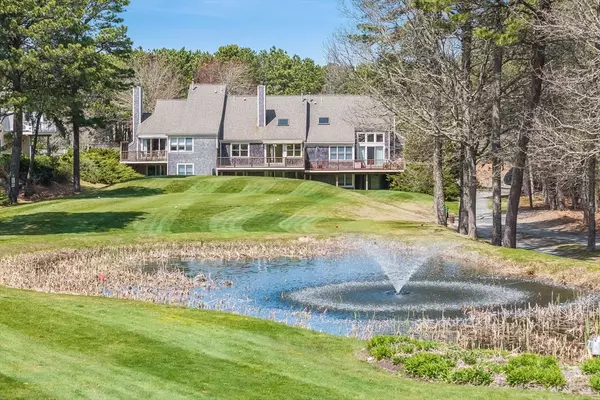 3 Pine Grv #3, Yarmouth, MA 02675