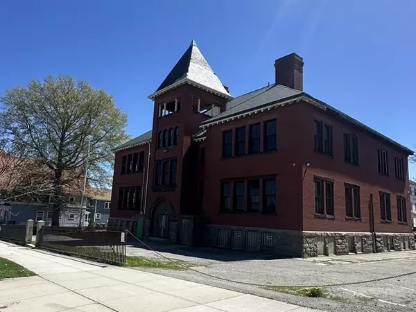 Fall River, MA 02721,650 Plymouth Ave