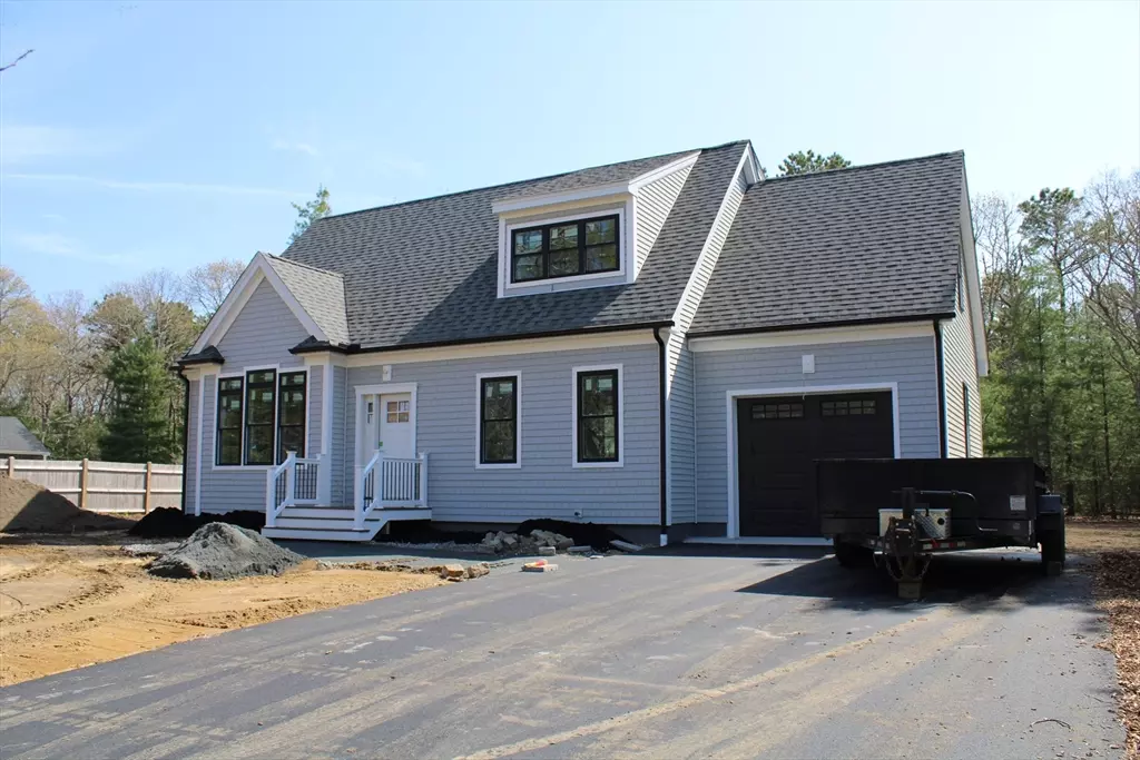 Falmouth, MA 02536,33 Elain Ave