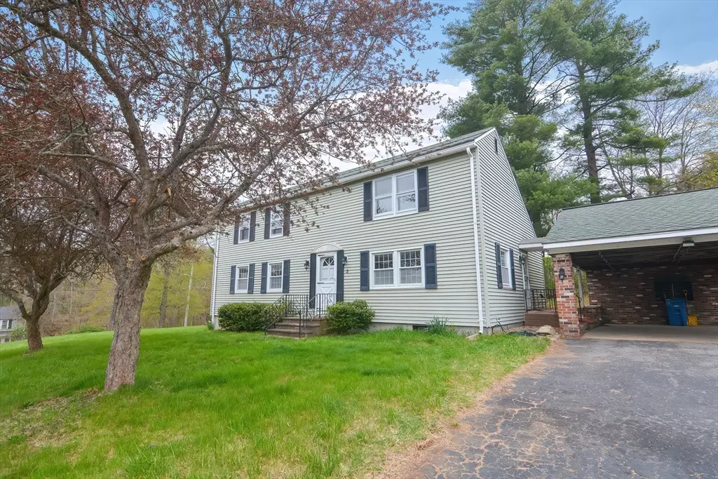 Sturbridge, MA 01566,3 Gedeon Avenue