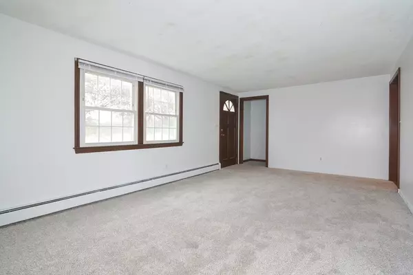 Sturbridge, MA 01566,3 Gedeon Avenue