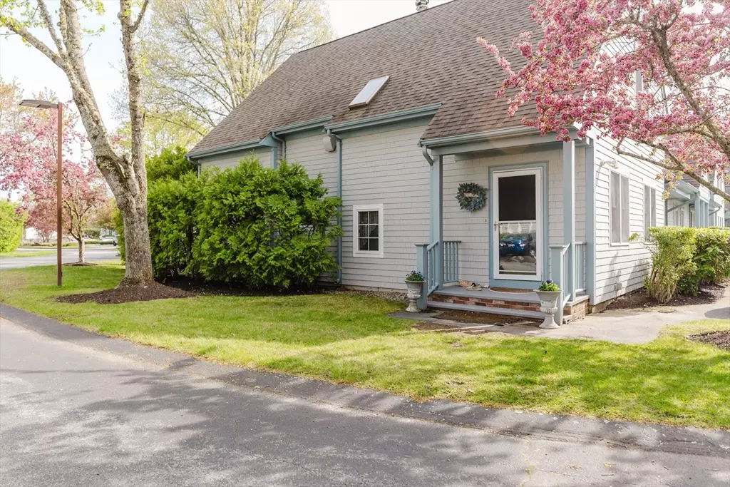 Fairhaven, MA 02719,401 Nasketucket Way #401