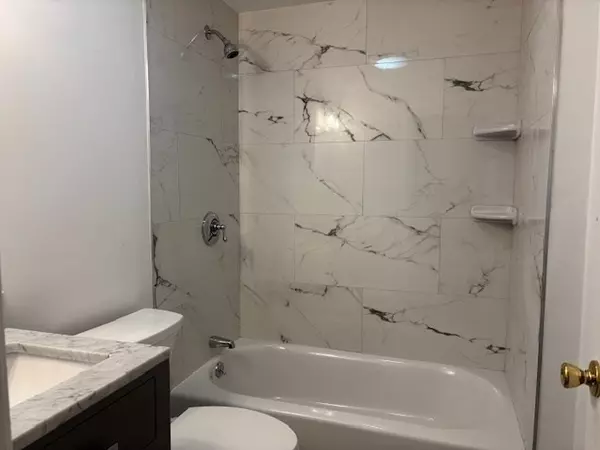 Woburn, MA 01801,56 Campbell #56R
