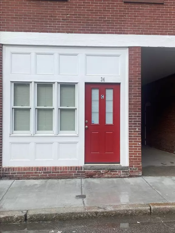 34 North Bennet Street #C1, Boston, MA 02113