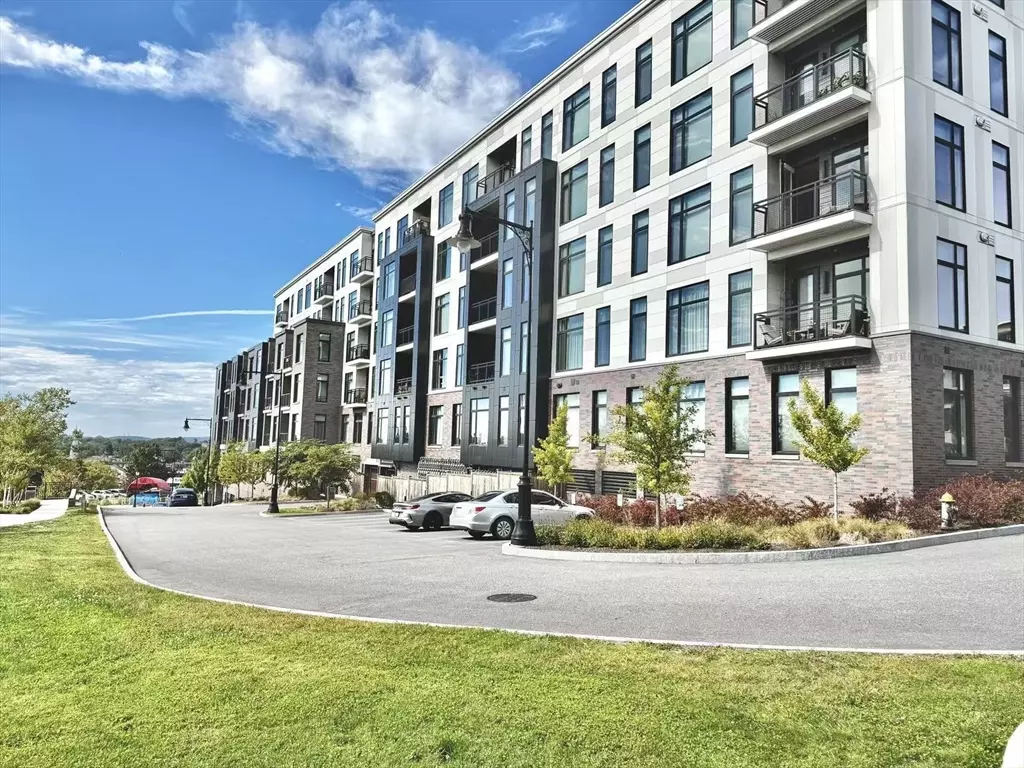 Boston, MA 02135,191 Washington St #413