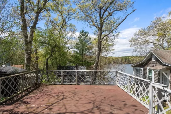 Plymouth, MA 02360,159 Little Sandy Pond Rd