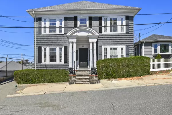 18 Ropes Street #1L, Salem, MA 01970