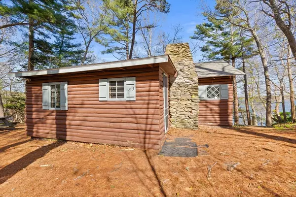 Bourne, MA 02532,23 Pine Ridge Rd