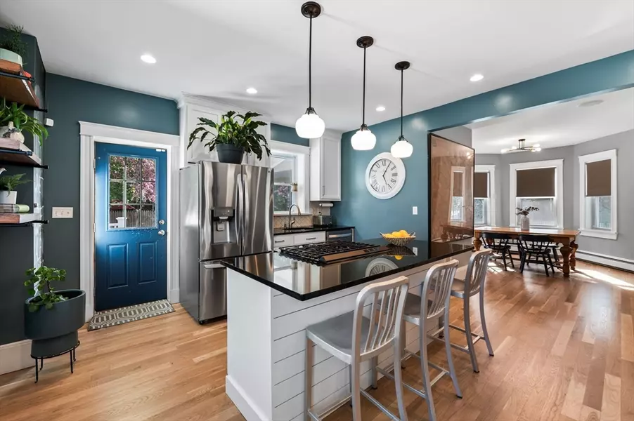 15 Lovett Street, Salem, MA 01970