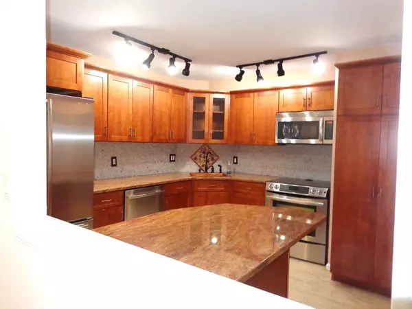 Watertown, MA 02472,151 Coolidge Avenue #613