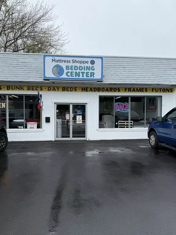 Attleboro, MA 02703,520 Pleasant St