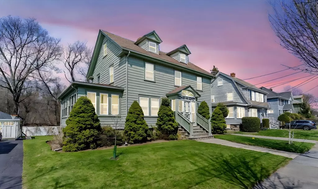 Swampscott, MA 01907,17 Nason Rd