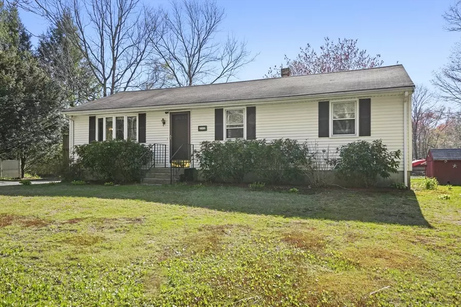 295 South Street, Douglas, MA 01516
