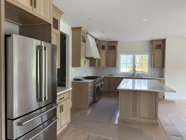 Hudson, MA 01749,316 Brigham St