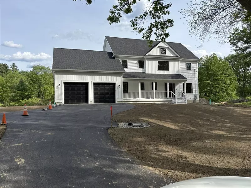 316 Brigham St, Hudson, MA 01749