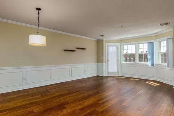 North Andover, MA 01845,148 Main #S 529