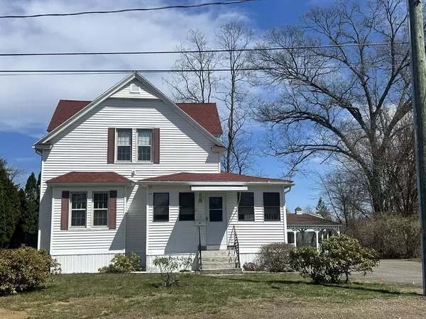 32 Harding St, Agawam, MA 01001