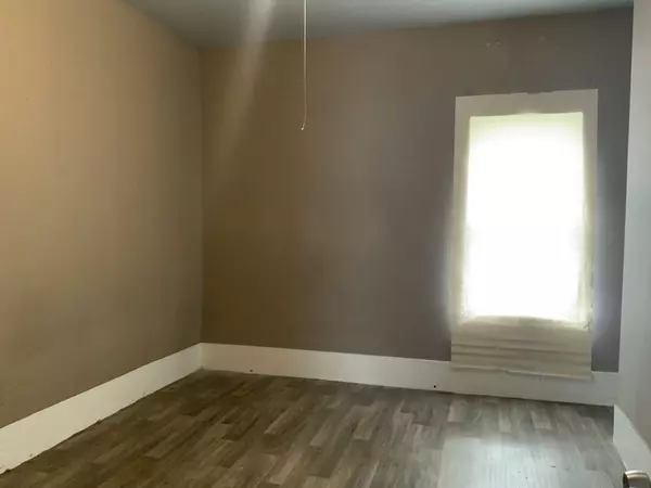 Springfield, MA 01109,59 King St