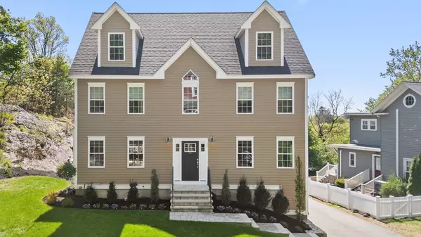 Melrose, MA 02176,31 Poplar St